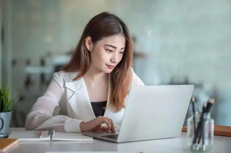 吉林啟瑞生物科技有限公司輪播圖2